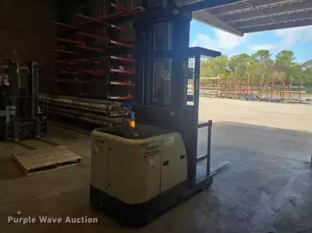 Order Picker 2017  Crown SP3520-30 (5)