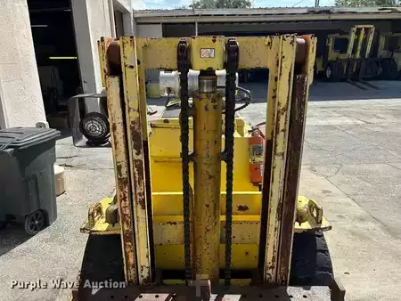Montacargas GLP - Hyster H80C (11)