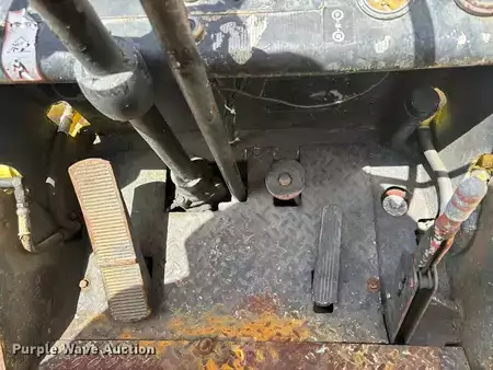 Montacargas GLP - Hyster H80C (23)