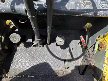 Montacargas GLP - Hyster H80C (19)