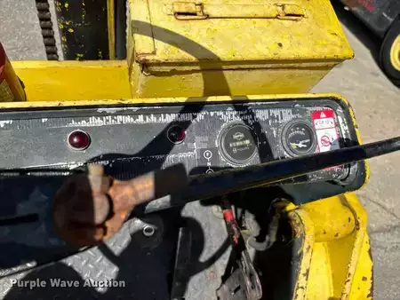 Montacargas GLP - Hyster H80C (21)