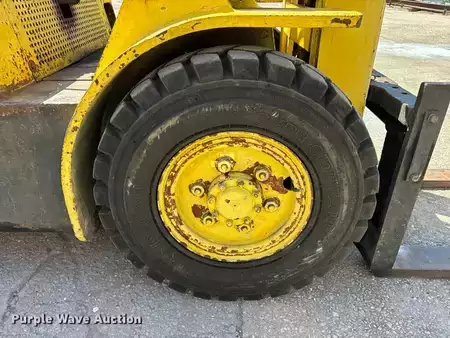 Montacargas GLP - Hyster H80C (32)