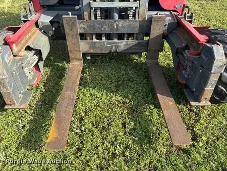 Diesel Forklifts 2016  Moffett M8 (12)