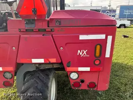 Diesel Forklifts 2016  Moffett M8 (21)