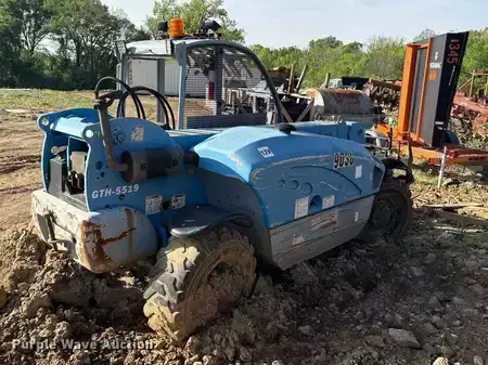 Manipulador Telescópico fijo - Terex GTB-5519 (5)