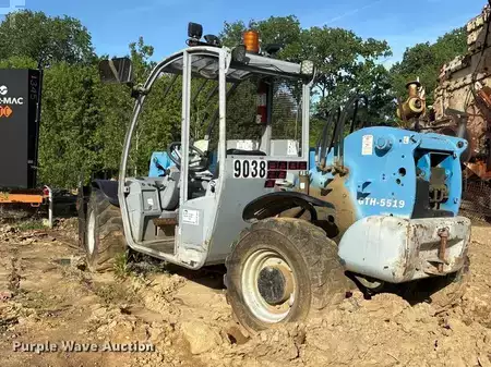 Manipulador Telescópico fijo - Terex GTB-5519 (7)
