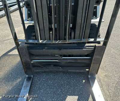 Propane Forklifts 2016  Unicarriers PF50 (16)