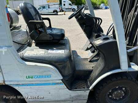Propane Forklifts 2016  Unicarriers PF50 (26)