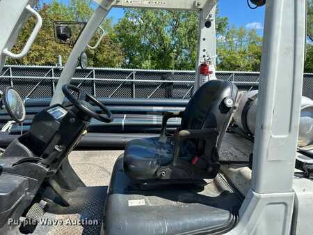 Propane Forklifts 2016  Unicarriers PF50 (33)