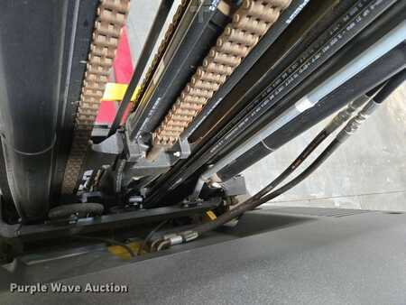 4 Wheels 2023  Hyster E35HSD3-18 (12)