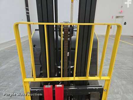 4 Wheels 2023  Hyster E35HSD3-18 (17)