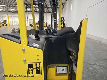 4 Wheels 2023  Hyster E35HSD3-18 (26)