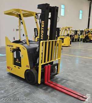 4 Wheels 2023  Hyster E35HSD3-18 (3)