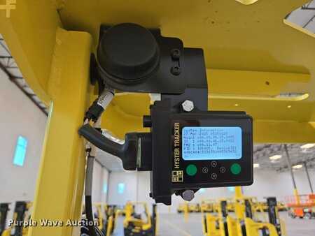 4 Wheels 2023  Hyster E35HSD3-18 (32)