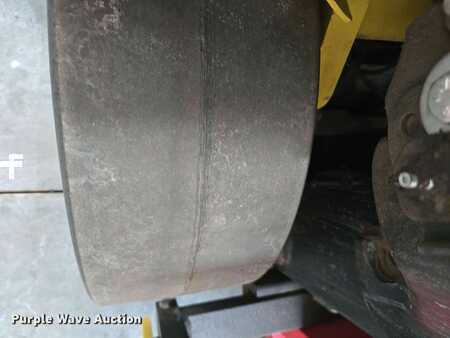 4 Wheels 2023  Hyster E35HSD3-18 (38)