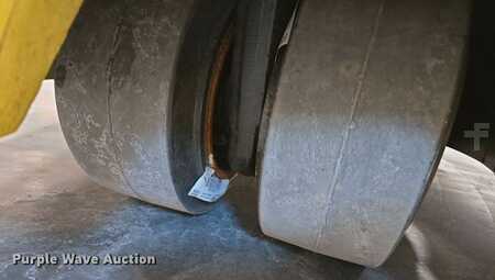 4 Wheels 2023  Hyster E35HSD3-18 (39)
