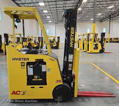 4 Wheels 2023  Hyster E35HSD3-18 (4)