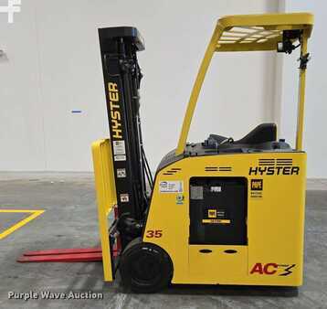 4 Wheels 2023  Hyster E35HSD3-18 (8)