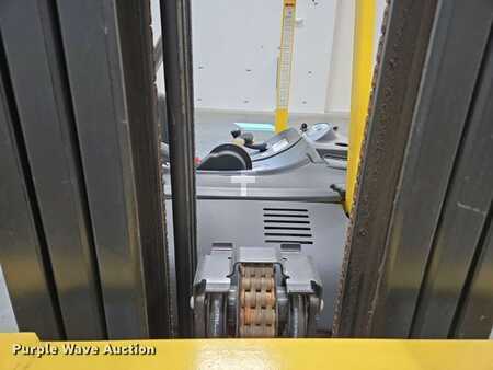 4 Wheels 2023  Hyster E35HSD3-18 (13)