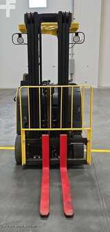 4 Wheels 2023  Hyster E35HSD3-18 (2)