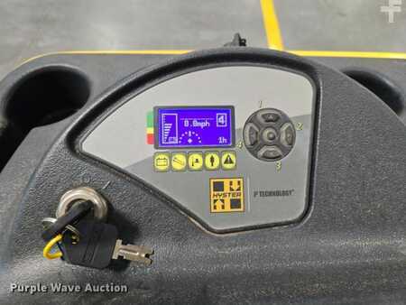 4 Wheels 2023  Hyster E35HSD3-18 (29)