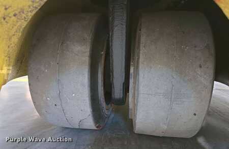 4 Wheels 2023  Hyster E35HSD3-18 (35)