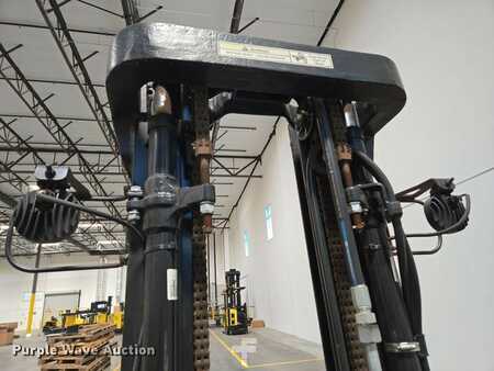 4 Wheels 2023  Hyster E35HSD3-18 (11)