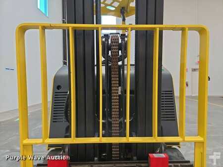 4 Wheels 2023  Hyster E35HSD3-18 (14)