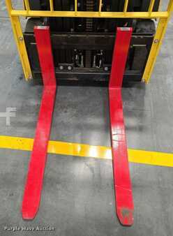 4 Wheels 2023  Hyster E35HSD3-18 (15)