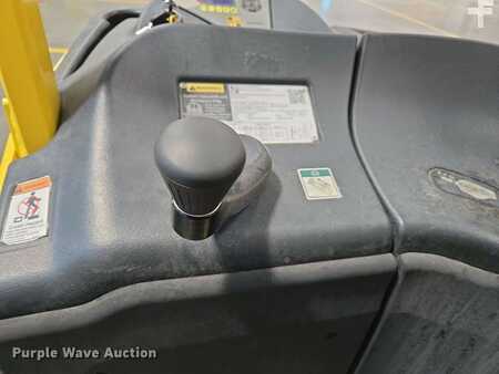 4 Wheels 2023  Hyster E35HSD3-18 (28)