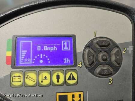 4 Wheels 2023  Hyster E35HSD3-18 (33)