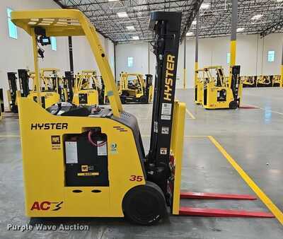 4 Wheels 2023  Hyster E35HSD3-18 (4)