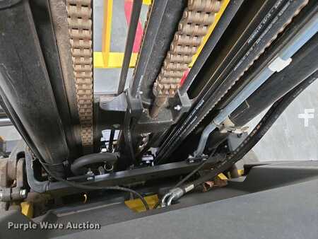4 Wheels 2023  Hyster E35HSD3-18 (9)