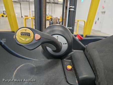 4 Wheels 2023  Hyster E35HSD3-18 (26)