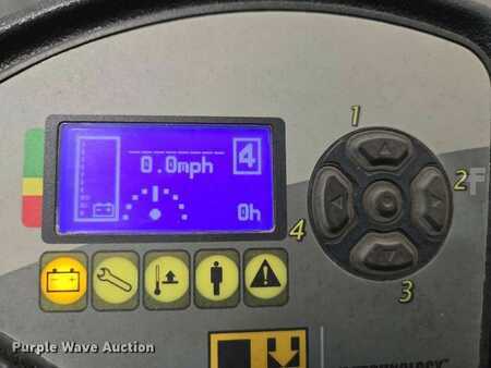 4 Wheels 2023  Hyster E35HSD3-18 (29)