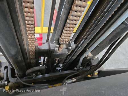4 Wheels 2023  Hyster E35HSD3-18 (9)