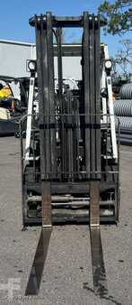 Propane Forklifts 2017  Unicarriers PF50 (2)