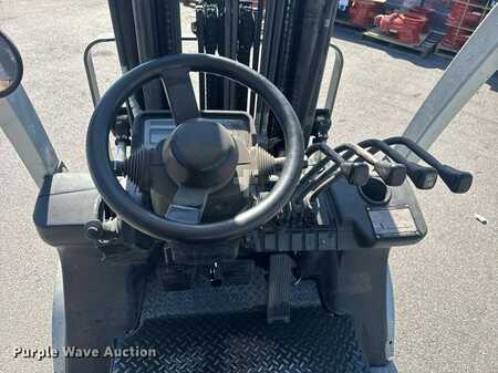 Propane Forklifts 2017  Unicarriers PF50 (25)