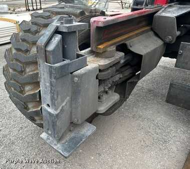Diesel Forklifts 2016  Moffett M8 (19)