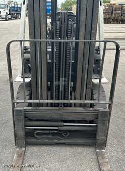 Propane Forklifts 2017  Unicarriers PF50 (10)