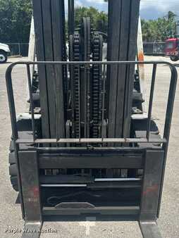 Propane Forklifts 2015  Nissan PF70 (10)