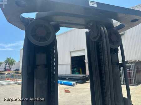 Propane Forklifts 2015  Nissan PF70 (20)