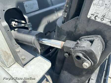 Propane Forklifts 2015  Nissan PF70 (22)