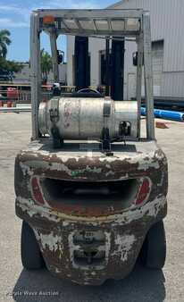 Propane Forklifts 2015  Nissan PF70 (6)