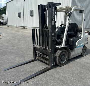 Propane Forklifts 2016  Unicarriers PF50 (1)