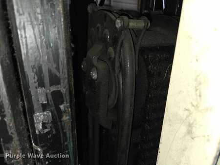 Diesel Forklifts - Yale ERP030VTN36TE082 (19)