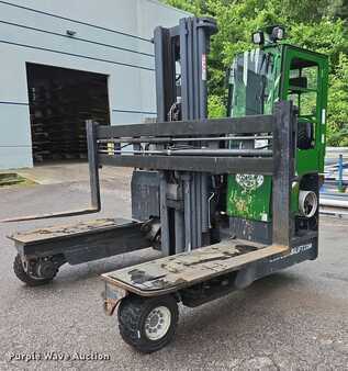 Propane Forklifts 2016  Combilift C8000 (1)