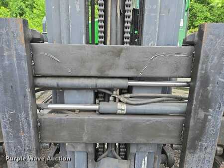 Propane Forklifts 2016  Combilift C8000 (15)