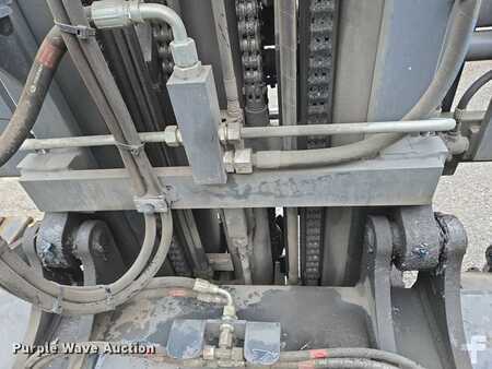 Propane Forklifts 2016  Combilift C8000 (31)