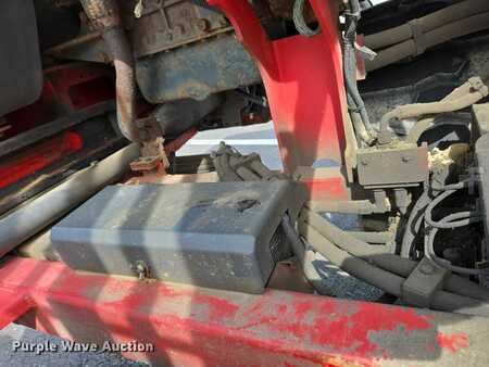 Diesel Forklifts 2011  Moffett M55 (20)